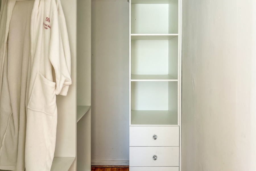 7 Bedroom Property for Sale in Old Place Western Cape